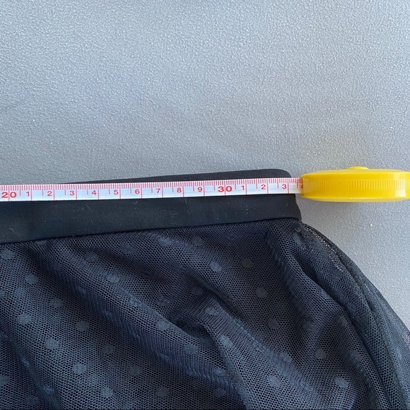 NWOT Asymmetrical Lace Polka Dot Black Mini Skirt - Picture 4 of 4